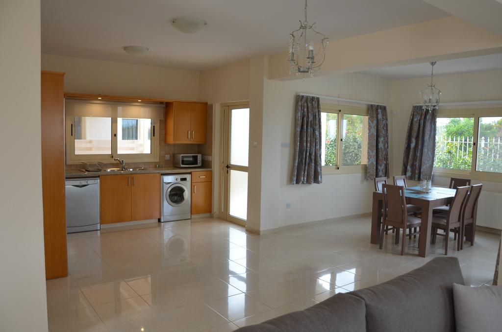 פרוטאראס Anthorina Villa 3 מראה חיצוני תמונה